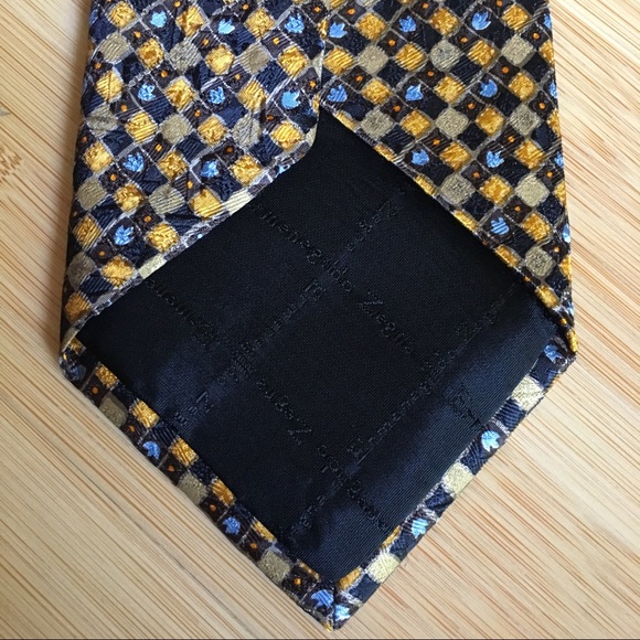 🖤Ermenegildo Zegna 100% silk tie - Picture 3 of 3